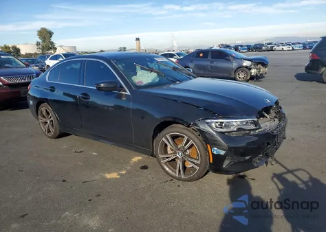 2021 BMW 330E z USA, uszkodzony, nr VIN 3MW5P7J03M8B72329